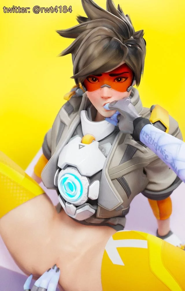 Tracer lookin all cute when shes subby for widowmaker <3 (rwt4184)