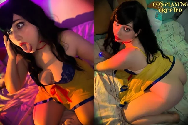 Snow White ass & ahegao (Cosplaying Cryptid)