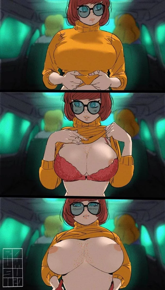Velma showing her tits (Roumgu) [Scooby-Doo]