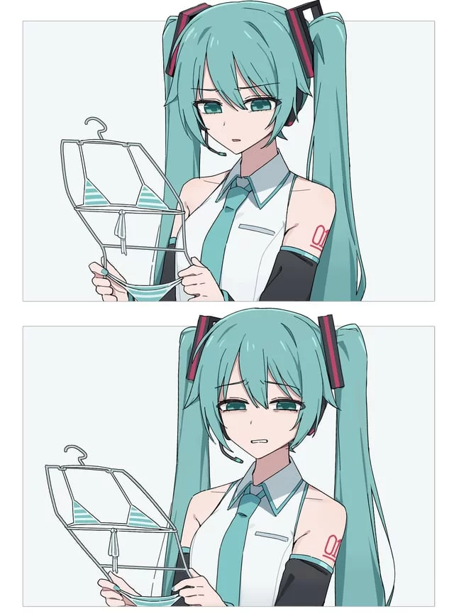 Hatsune Miku Disgusted at the Costume that She Was Asked to Wear [Vocaloid]