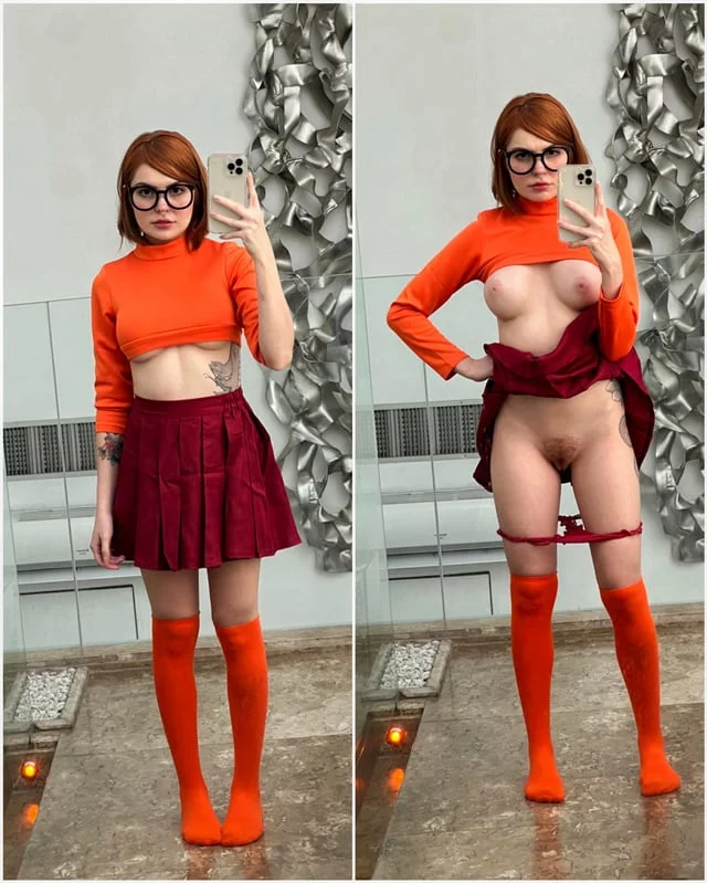 Velma Dinkley [Scooby-Doo] by (Agingermaya)