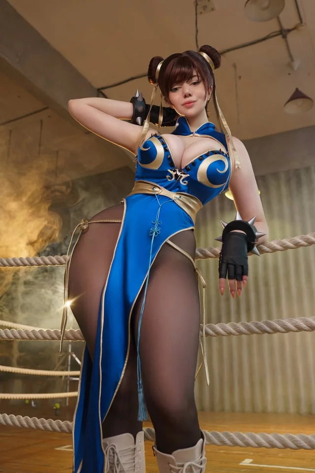You can fight Chun-Li or just submit right away it's your choice [Street Fighter] (Alina Becker)