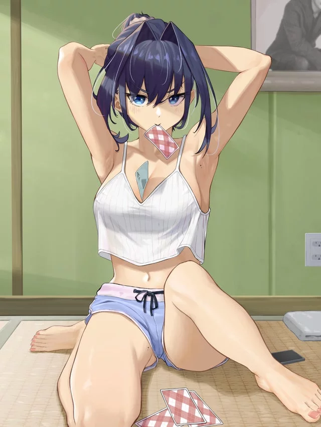 i want to distract someone with my body while playing a card game~