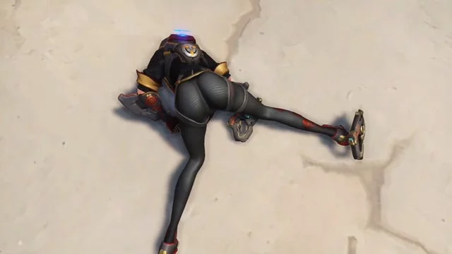 (Game Screenshot) Rose Tracer face down and ass up