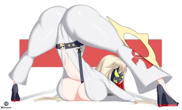 I'd like to do a lewd pose with a mask on and not in a weird dehumanizing slut thing I just think it looks cool