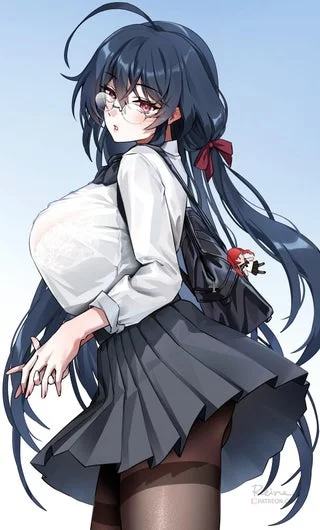 Just a nervous thicc weeb girl hehe that’s what I wanna be would be fun! Hehe