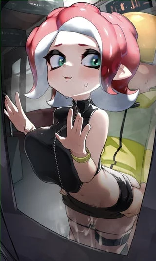 I want to have fun on the train :3