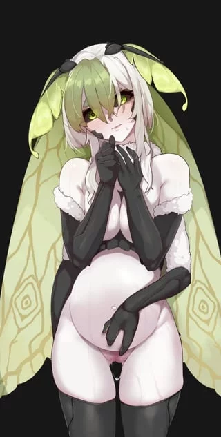 um... baby wants Lämp... (let me be your needy moth girl)