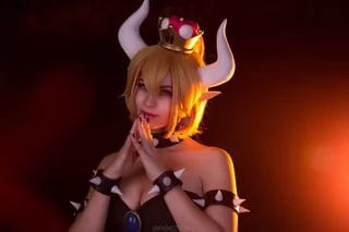 Bowsette [Yuna](Super Mario Bros.)