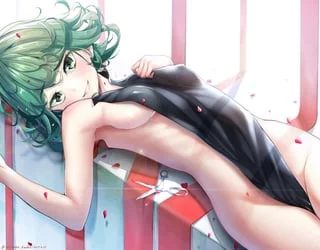 Tatsumaki sexy as ever.