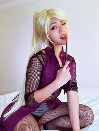 Ino wants to play