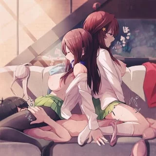 I desperately want to ride a boy together with another girl ~