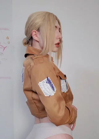Annie [AOT] ( Tulpina)
