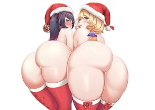 Mona and Lisa have delicious booties