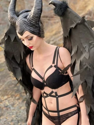 Maleficent(Sia Siberia)[Disney]