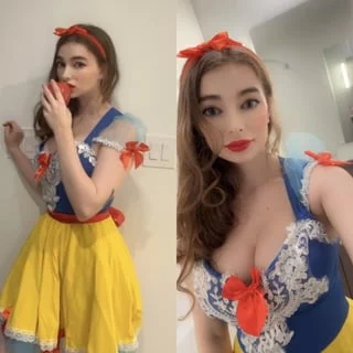 Snow White (Jadedoll18)