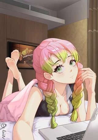 Mitsuri kanroji chilling at home
