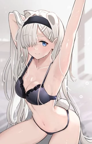 Aurora waking up (Solokitsune) [Arknights]