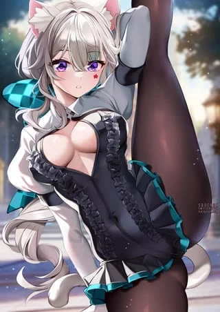 Lynette stretch (SquChan)