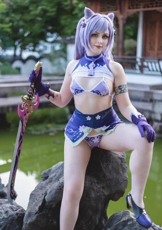 Keqing cosplay by AlixxRosa