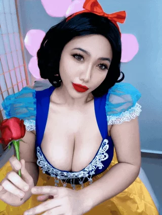 My Snow White Cosplay