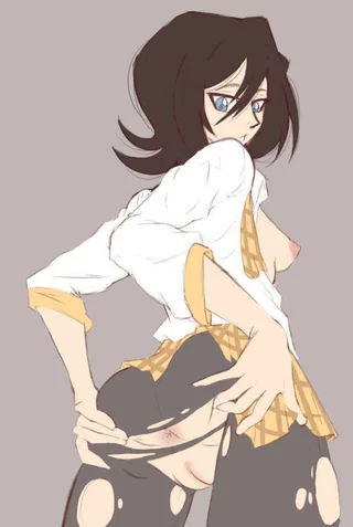 Rukia spreading (Bleach)