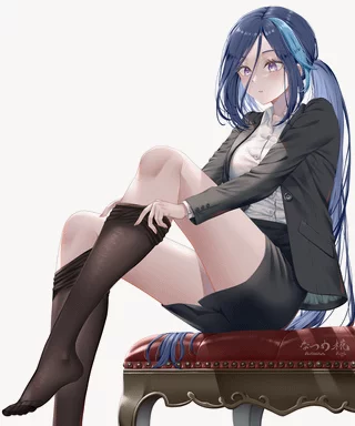 Office Lady Clorinde [Genshin Impact]