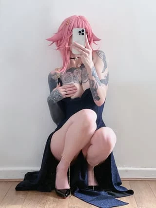 Yae Miko by Lunara_Fawn
