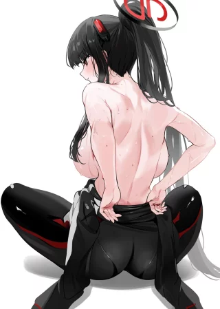 Sweating in her Bodysuit [Blue Archive]