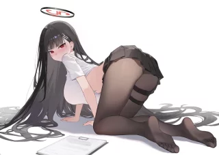 I wanna die sniffing Rio Tsukatsuki\'s toes after a whole day of wearing shoes and stockings