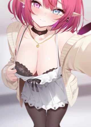 IRyS lewd selfie [Hopetiteve]