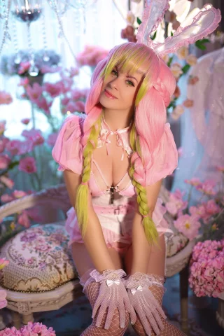 Bunny Mitsuri cosplay by Yuna Kairi