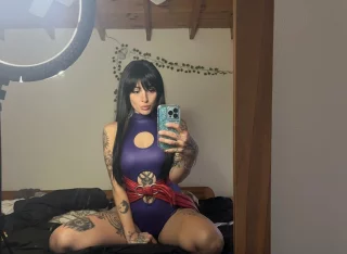 Psylocke Cosplay from Marvel (Tiffany Parker)
