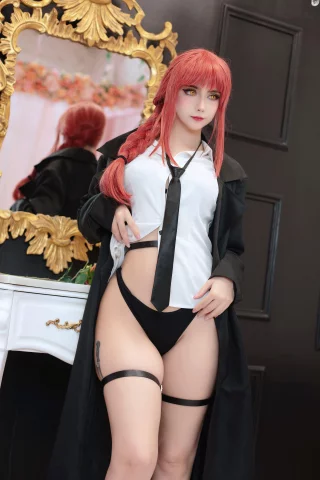 Makima cosplay by me (Monokichan)