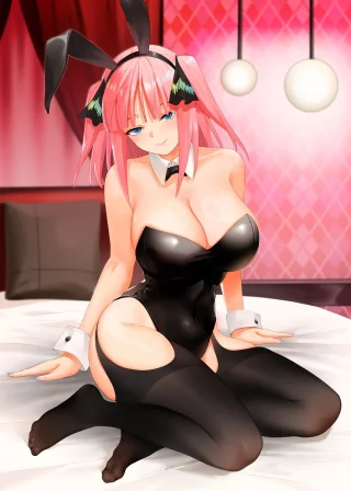 Nino Nakano Bunny Outfit (Mikrokosmus)