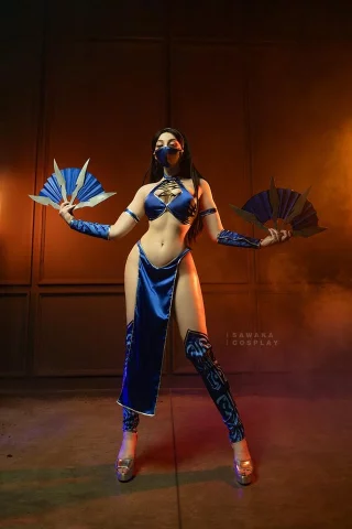 Kitana cosplay (Sawaka)