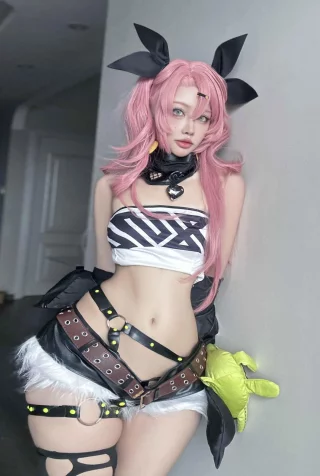 Nicole Derama cosplay by (JiChoi)